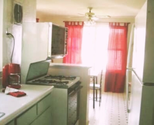 cabin 5 kitchen
